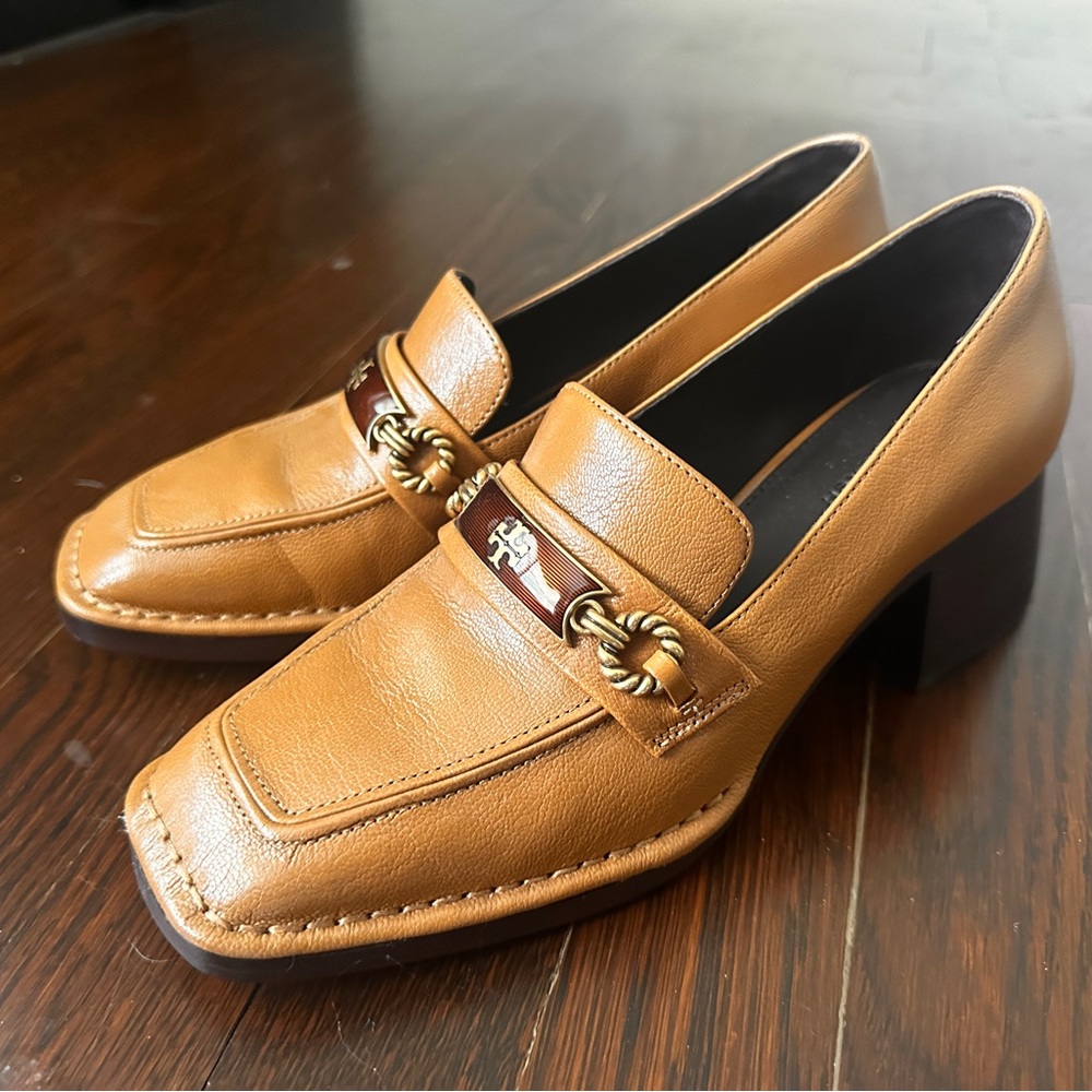 Tory Burch Perrine Heel Loafer 7 in Caramel